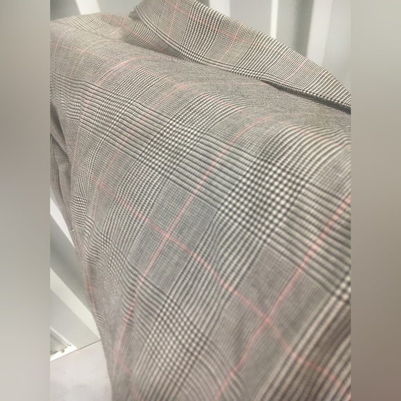 Hickey Freeman 2-piece suit - Picture 11 of 11